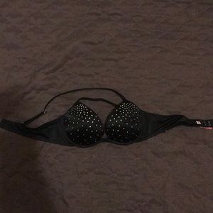 Victoria’s Secret push-up bra